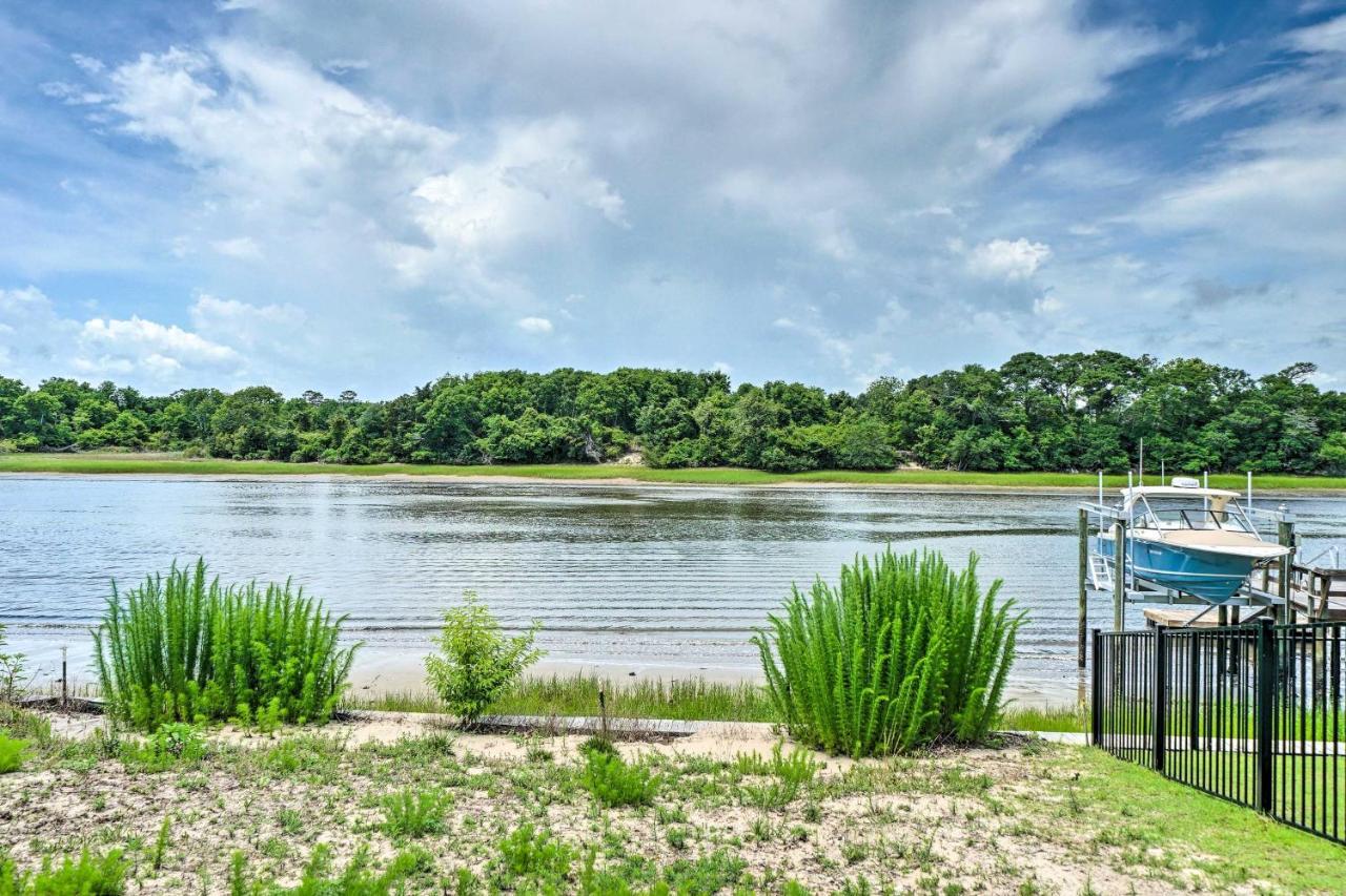 Modern Oak Island Escape 1 Mile To Long Beach! Exterior foto