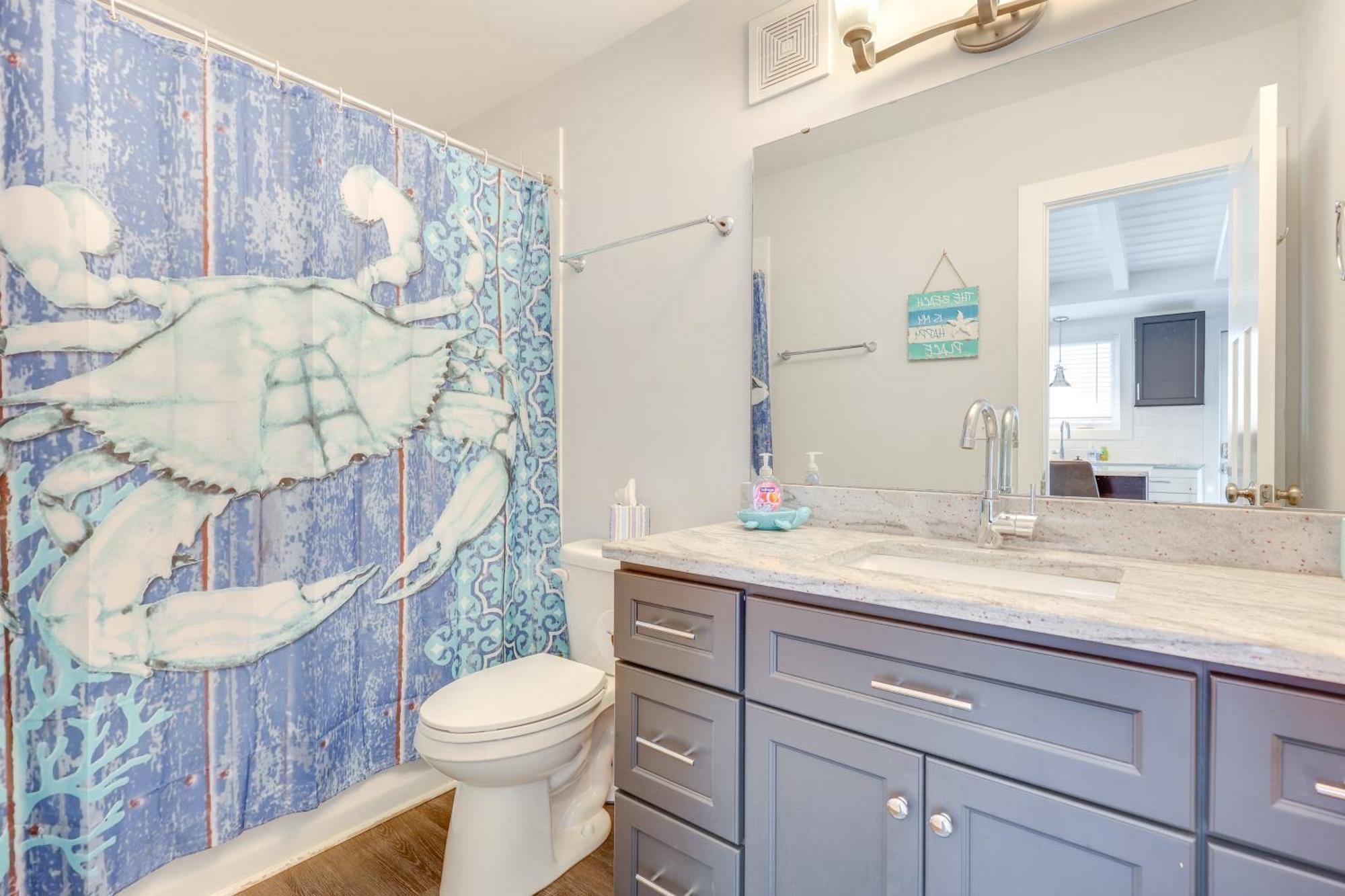 Modern Oak Island Escape 1 Mile To Long Beach! Exterior foto